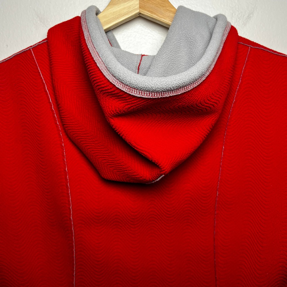 Nike Therma Fit Reversible Hooded Vest Textured Red Gray Boys size large 12-14 - Picture 8 of 14